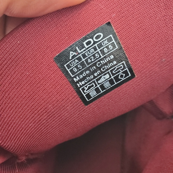 ALDO High Top Sneakers US 9.5 Men's Red Satin Gold Zipper Lace Up Fashion Boot - Picture 4 of 9